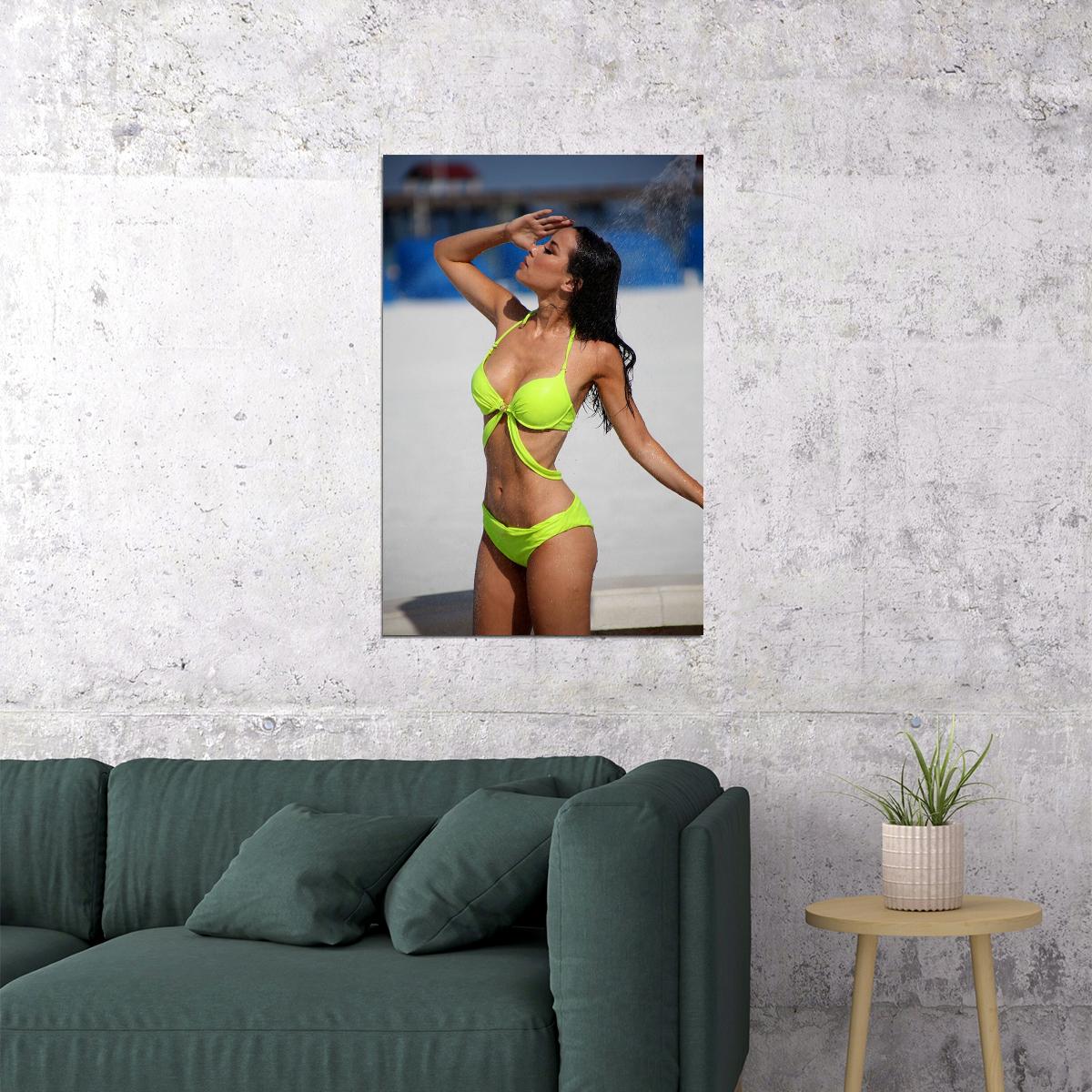 Lisa Fan Club Of America Sexy Model Poster Wall Art Print Home Wall Decor - xonomax