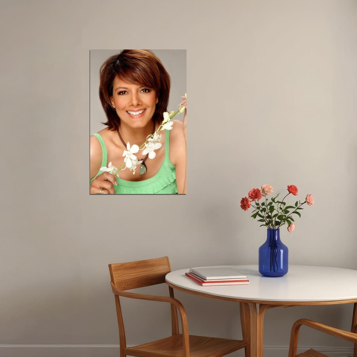 Susie Coelho Writer And Business Person Poster Wall Art Print Home Wall Decor - xonomax