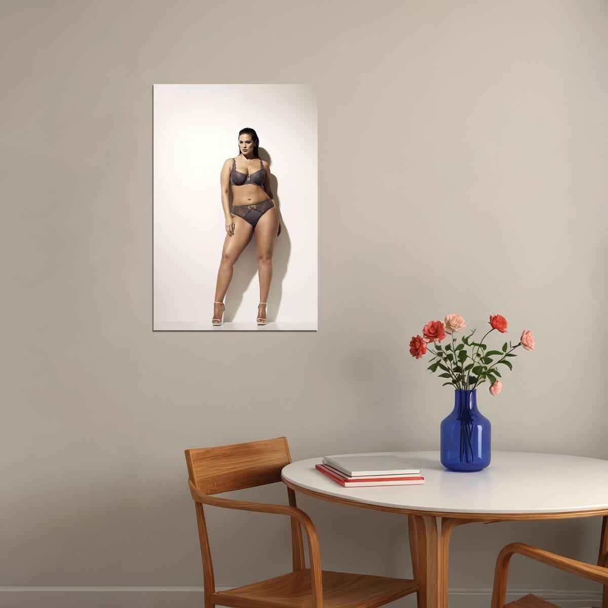 Think Big Sexy Female Model Brown Underwear Poster Wall Art Print Home Wall Decor - xonomax