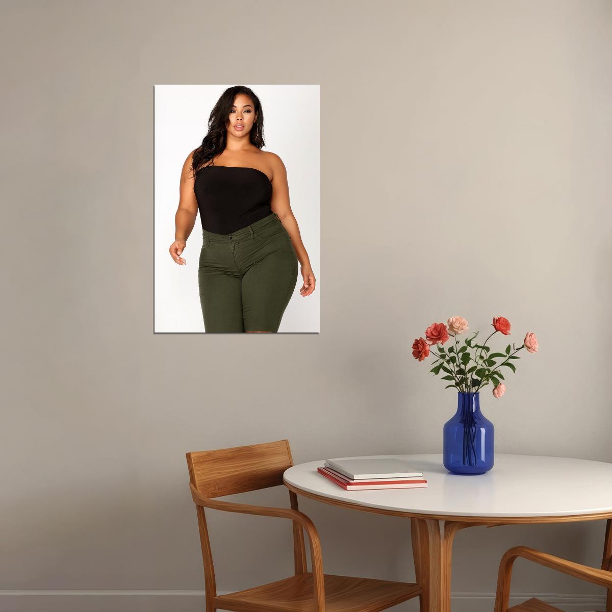Think Big Sexy Female Model Posing Picture Poster Wall Art Print Home Wall Decor - xonomax
