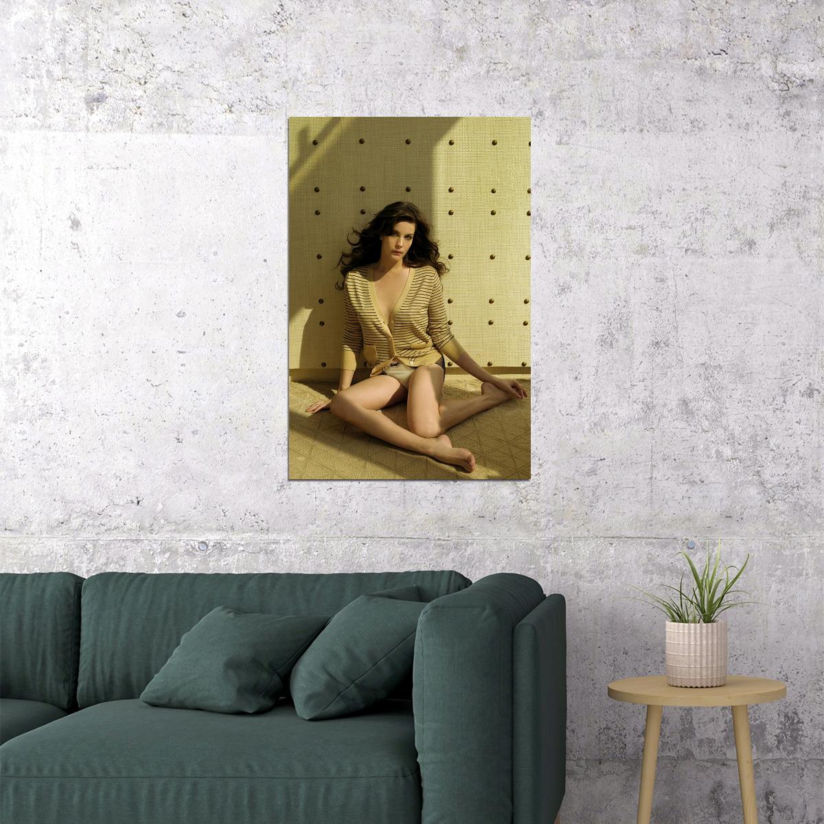 Liv Tyler Sexy Female Model Movie Actor Poster Wall Art Print Home Wall Decor - xonomax