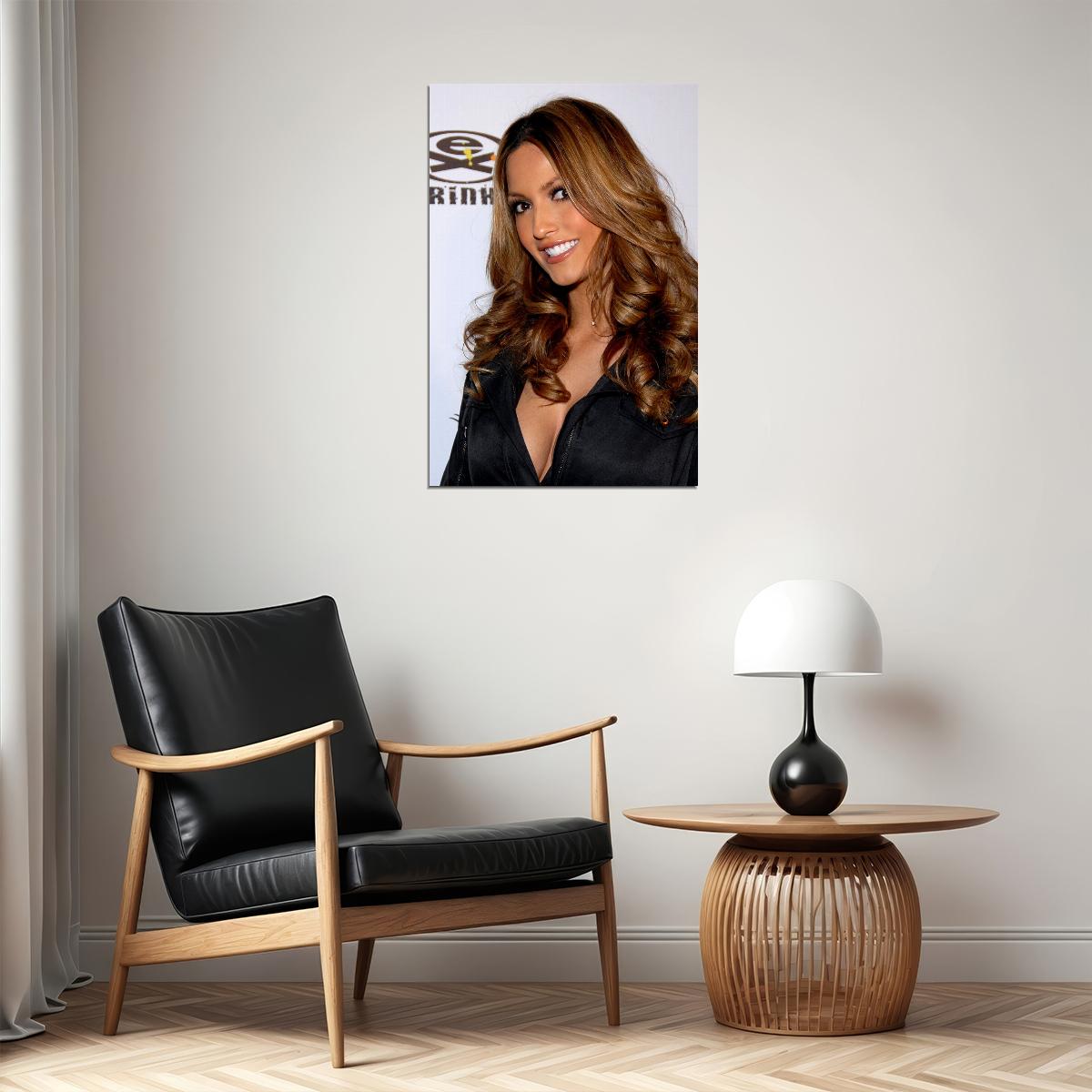 Heidi Cortez Sexy Female Model Fashion Photo Poster Wall Art Print Home Wall Decor - xonomax