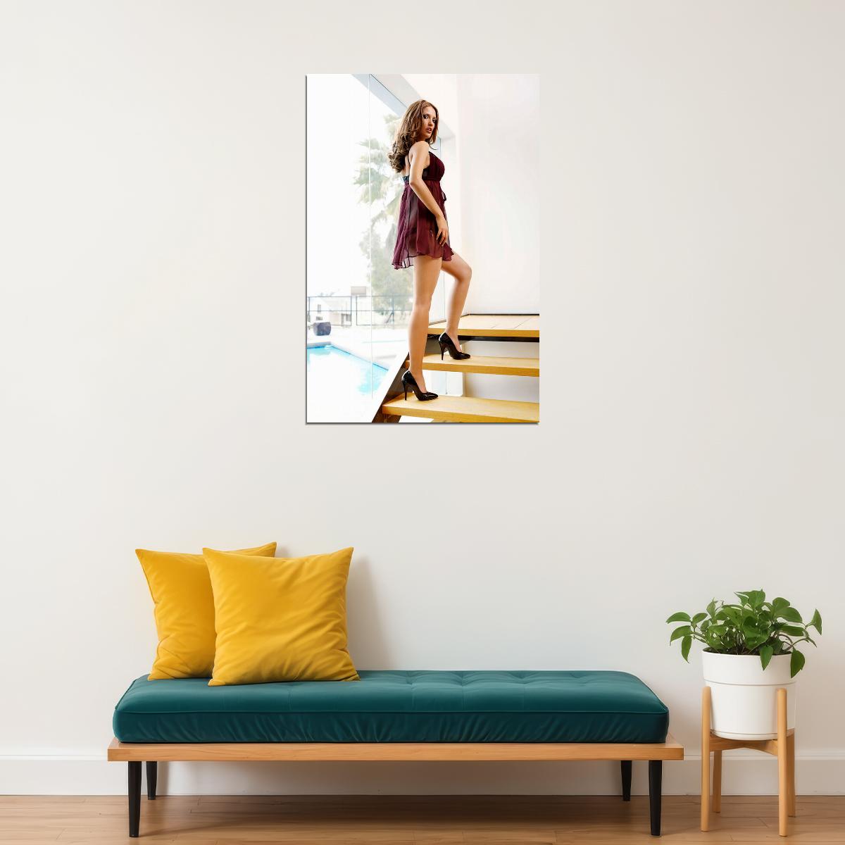 Heidi Cortez Sexy Female Model Fashion Photo Poster Wall Art Print Home Wall Decor - xonomax