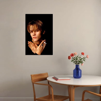 Actor Young Leonardo Dicaprio With Cigarette Poster Wall Art Print Home Wall Decor - xonomax