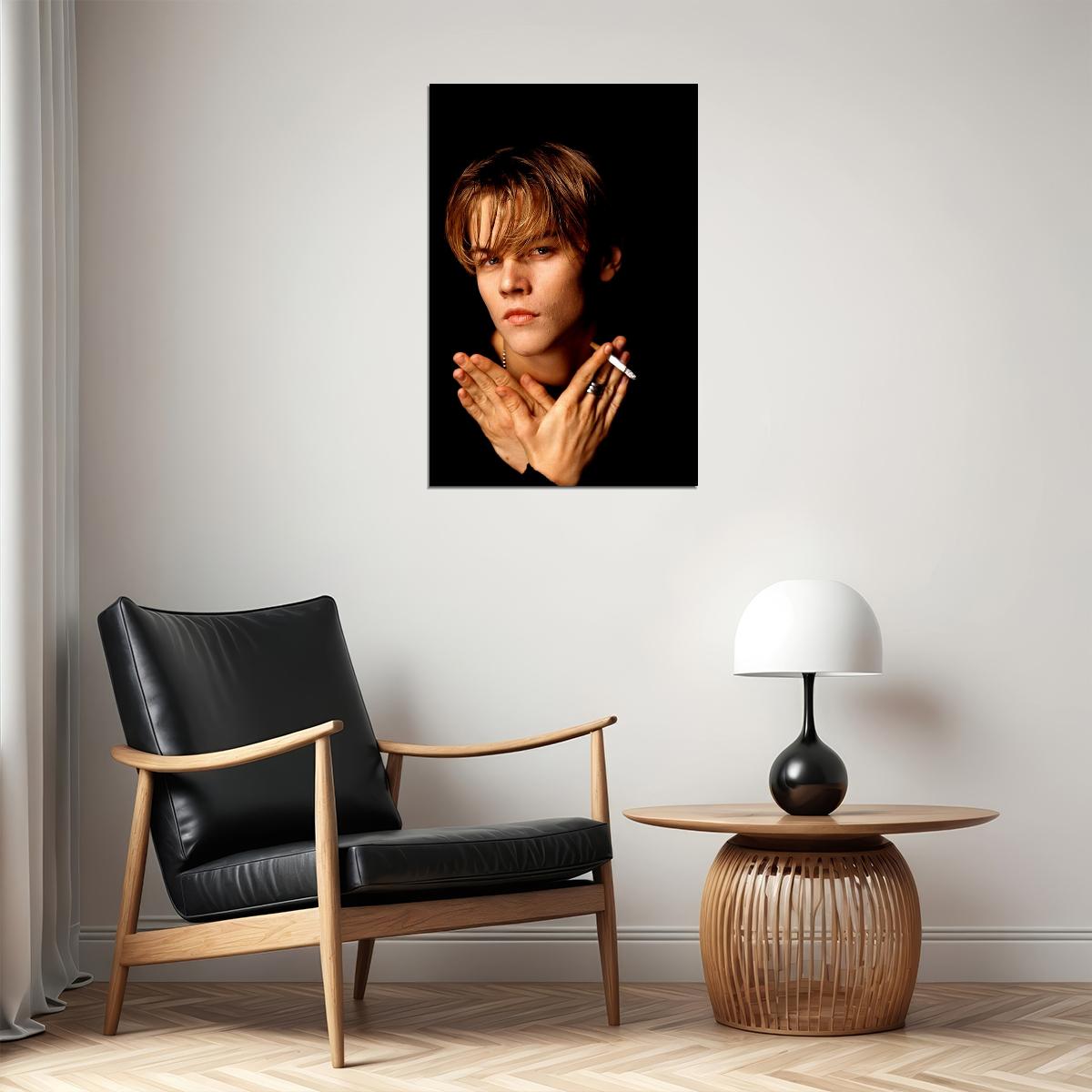 Actor Young Leonardo Dicaprio With Cigarette Poster Wall Art Print Home Wall Decor - xonomax