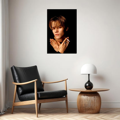 Actor Young Leonardo Dicaprio With Cigarette Poster Wall Art Print Home Wall Decor - xonomax