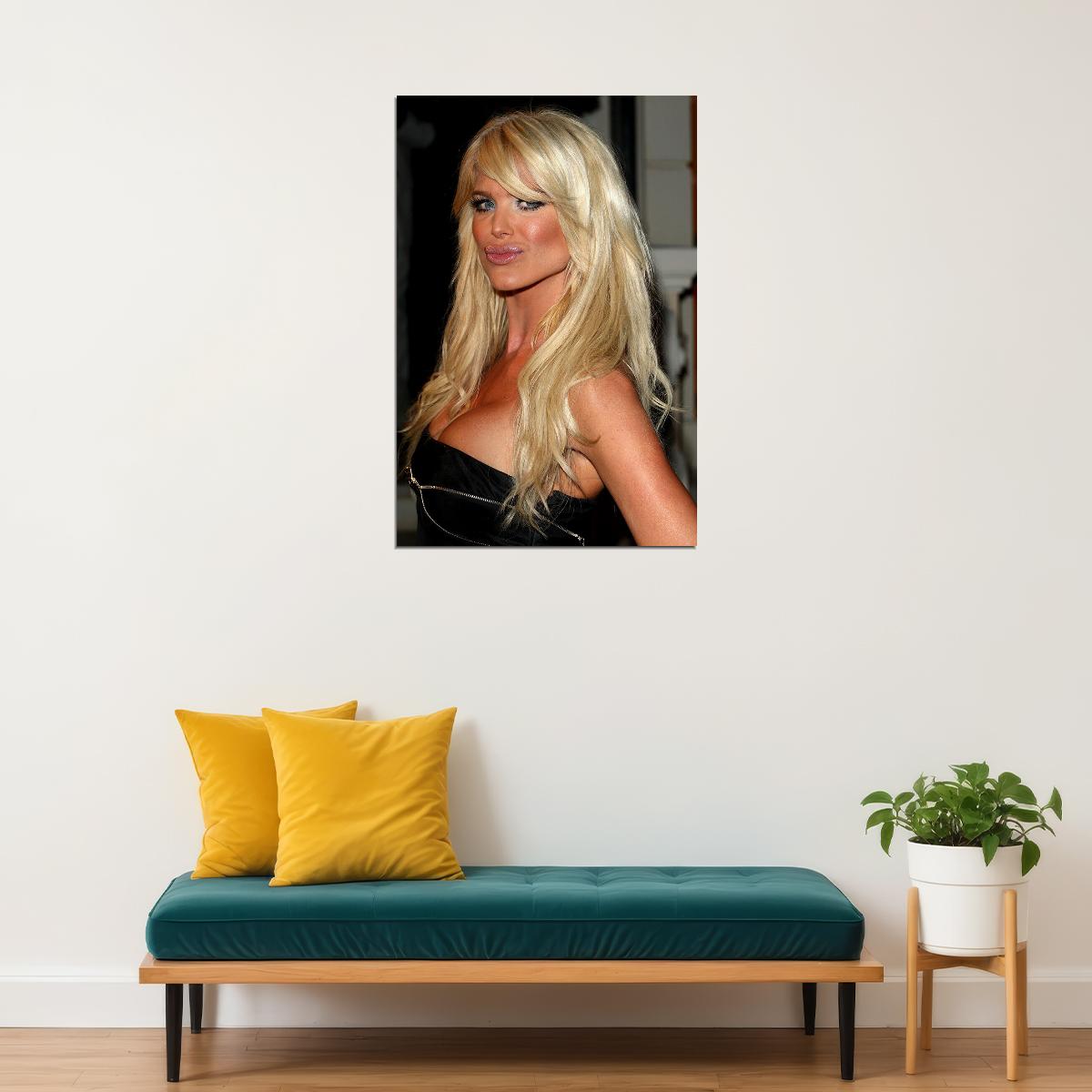 Victoria Silvstedt Magazine 12/1996 Singer Poster Wall Art Print Home Wall Decor - xonomax