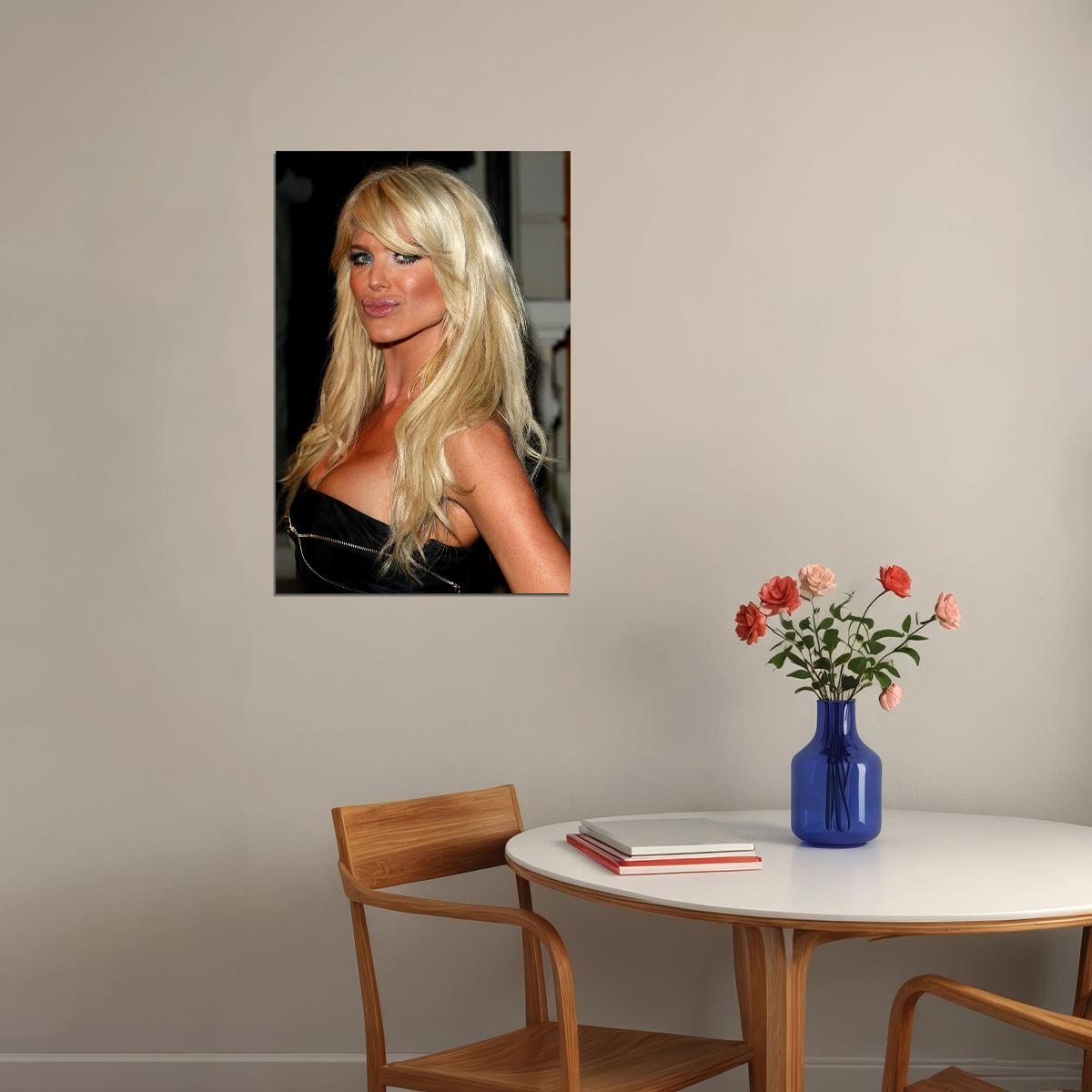 Victoria Silvstedt Magazine 12/1996 Singer Poster Wall Art Print Home Wall Decor - xonomax