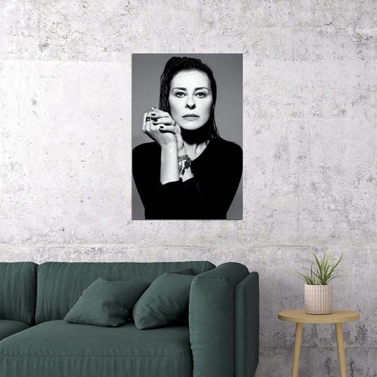 Lisa Stansield Posed Black White Singer Poster Wall Art Print Home Wall Decor - xonomax