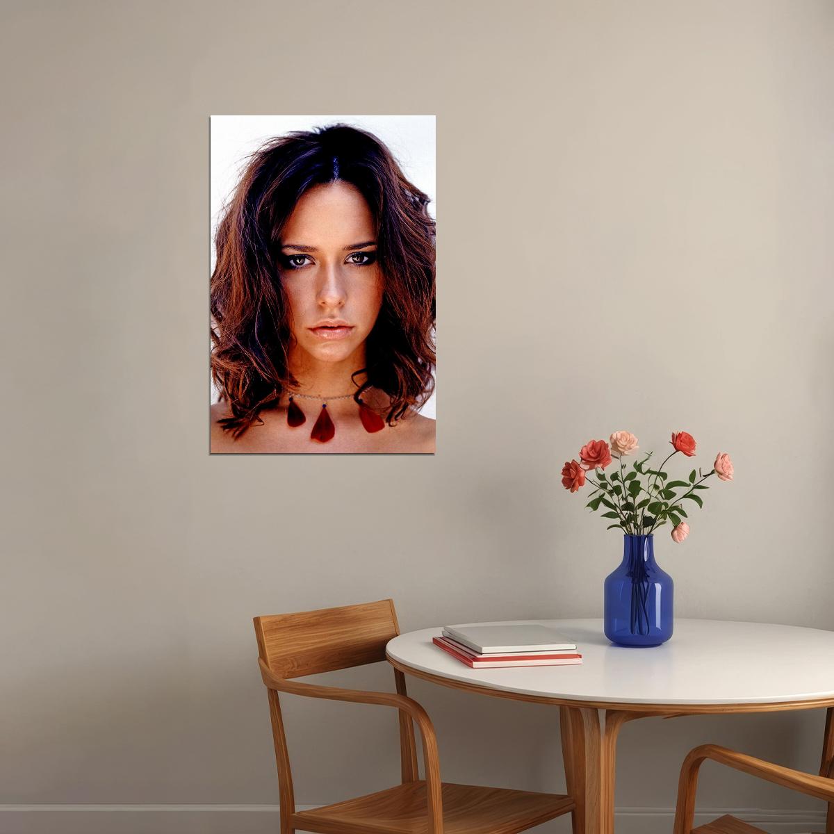 Jennifer Love Hewitt Cool Posed Songwriter Poster Wall Art Print Home Wall Decor - xonomax