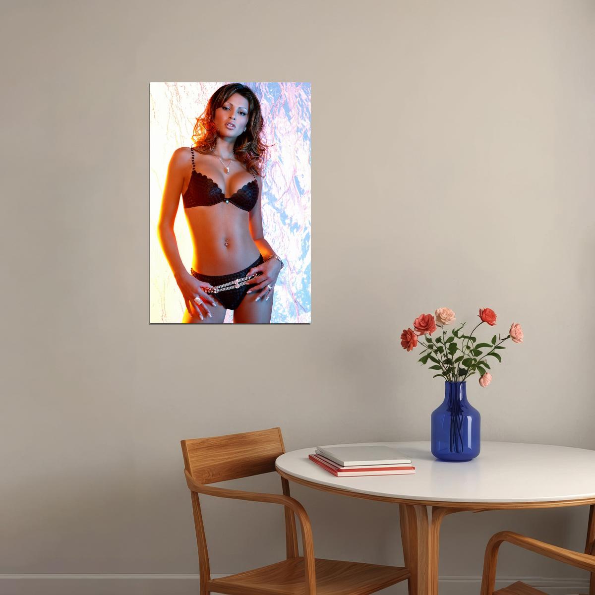 Gabrielle Richens Posed Sexy Female Model Poster Wall Art Print Home Wall Decor - xonomax