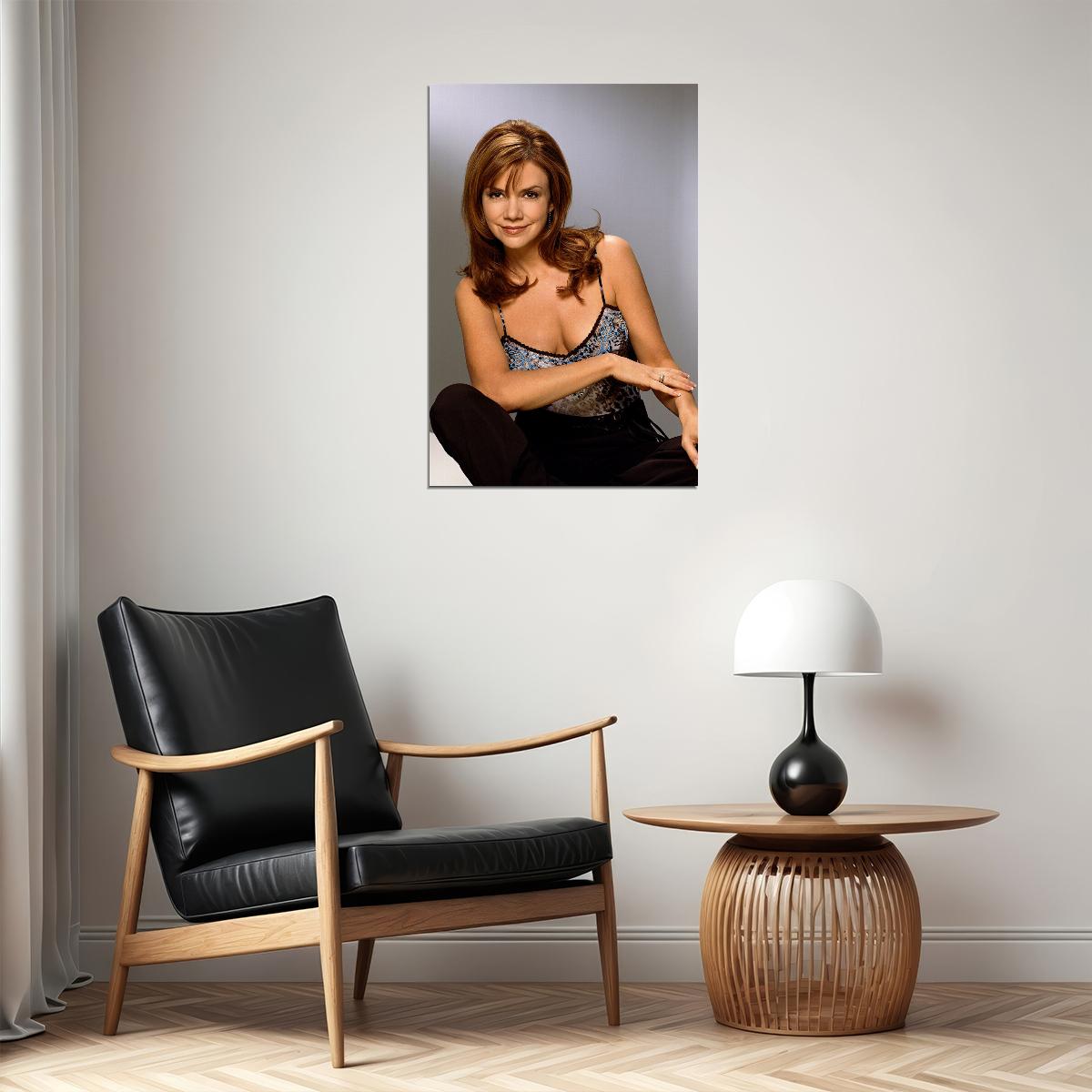 Bobbi Phillips Actress Attractive Female Model Poster Wall Art Print Home Wall Decor - xonomax
