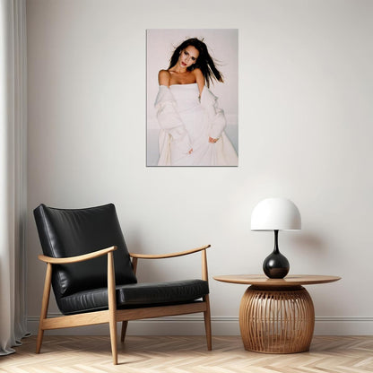 Jennifer Love Hewitt With White Dress Actor Poster Wall Art Print Home Wall Decor - xonomax