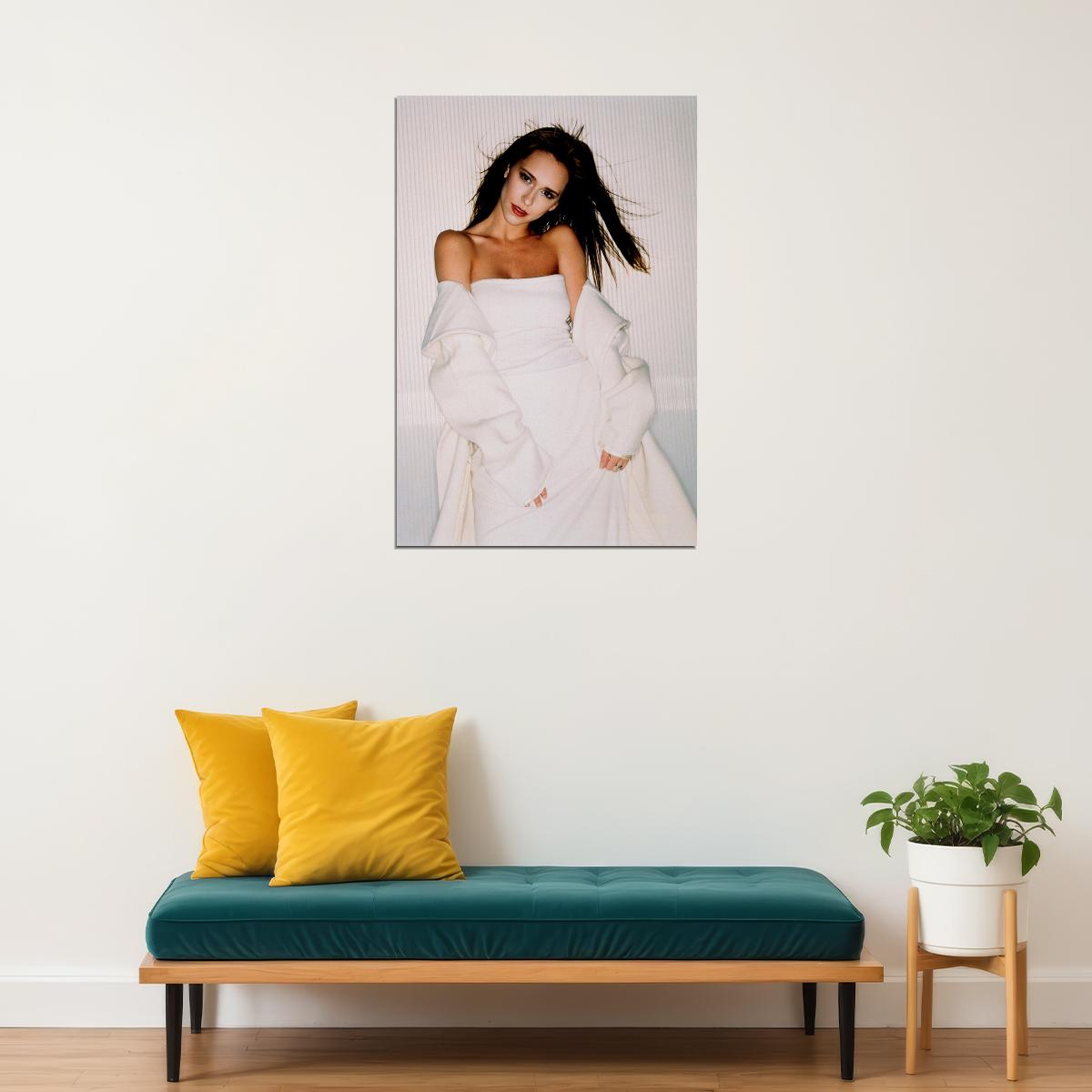 Jennifer Love Hewitt With White Dress Actor Poster Wall Art Print Home Wall Decor - xonomax