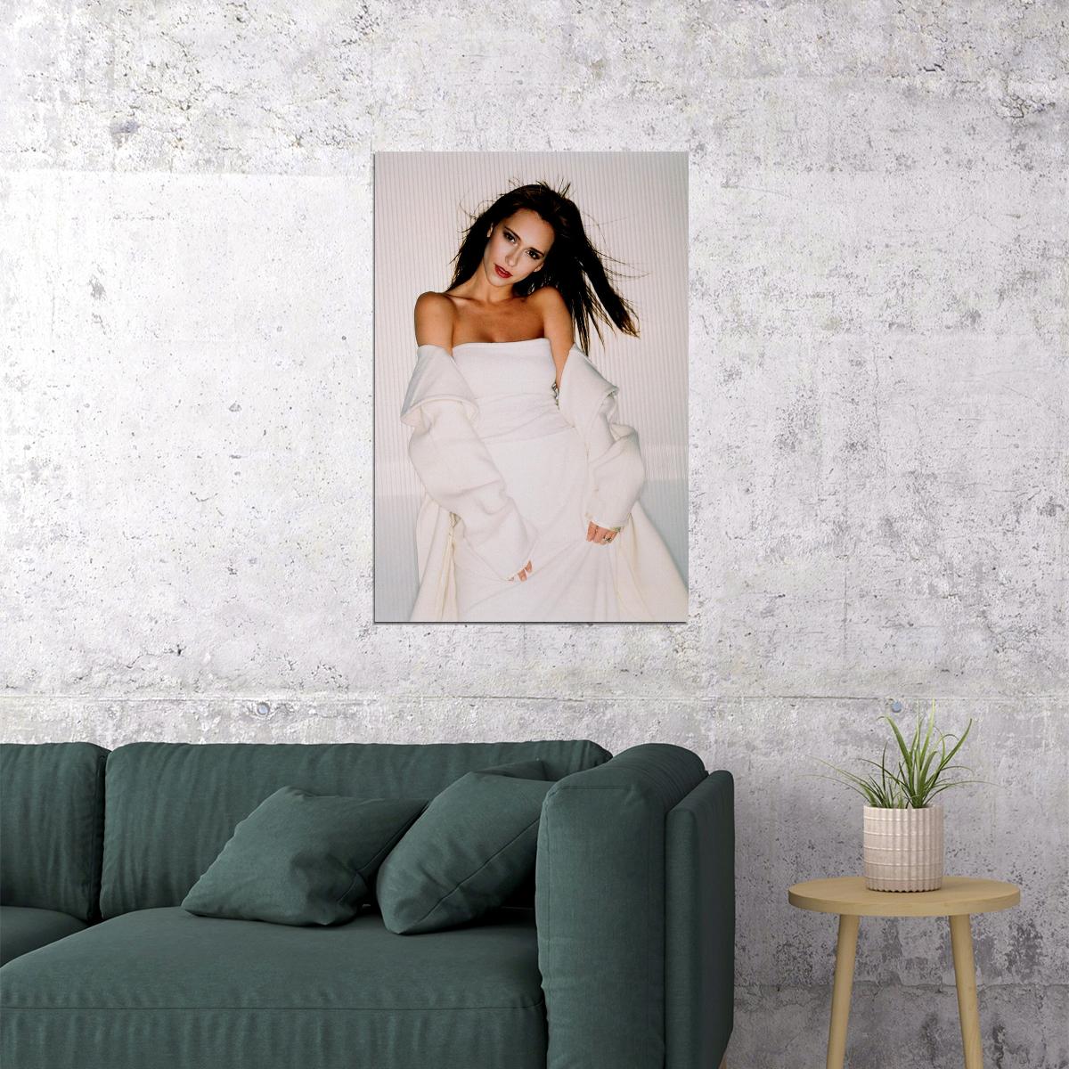 Jennifer Love Hewitt With White Dress Actor Poster Wall Art Print Home Wall Decor - xonomax