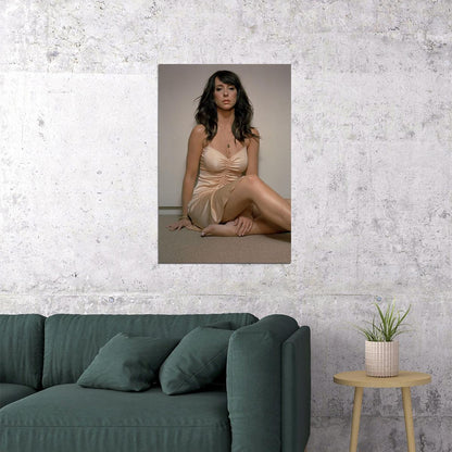 Jennifer Love Hewitt With Yellow Dress Actress Poster Wall Art Print Home Wall Decor - xonomax