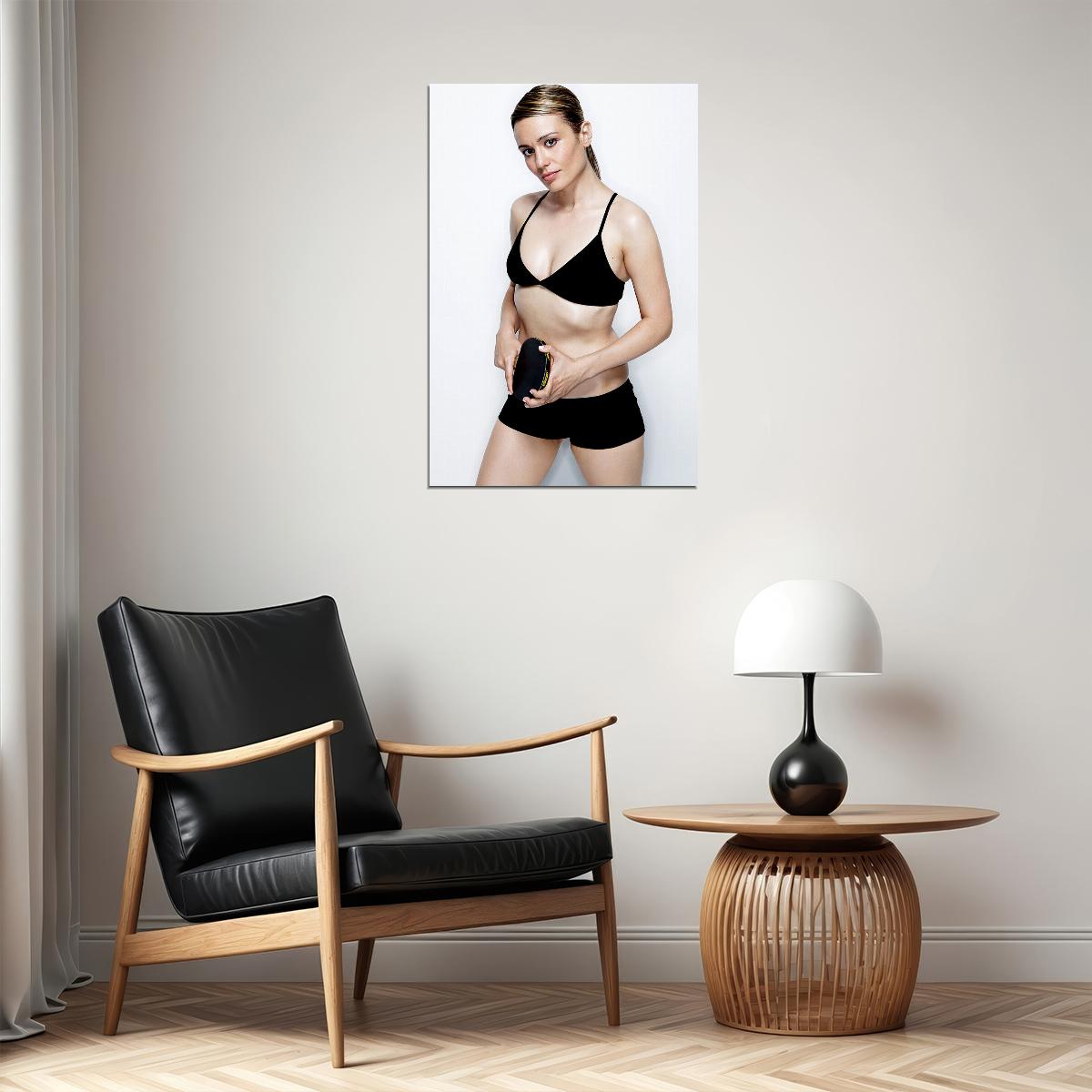 Claire Bevilacqua Female Athlete Sport Poster Wall Art Print Home Wall Decor - xonomax