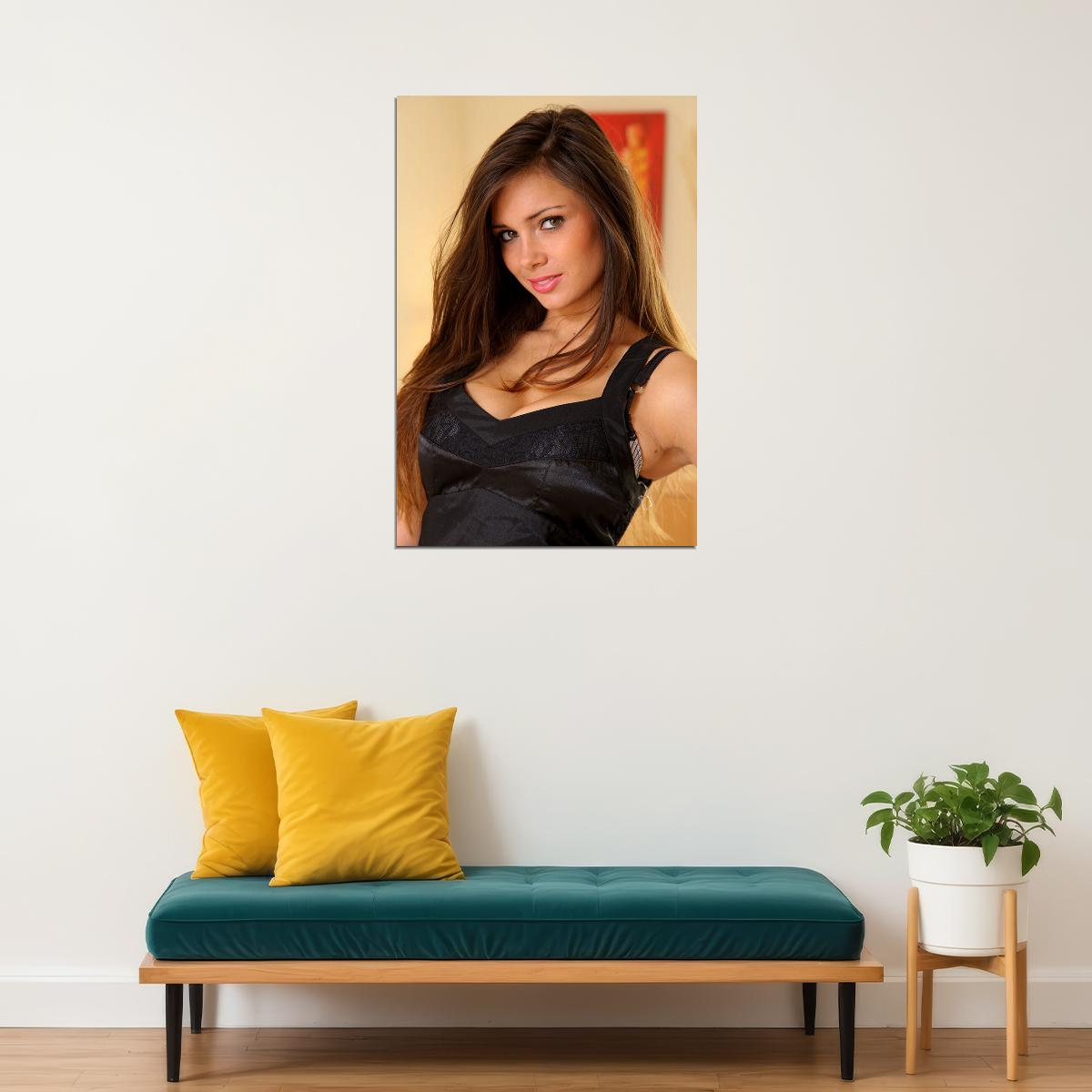Lousia Marie Sexy Female Model Poster Wall Art Print Home Wall Decor