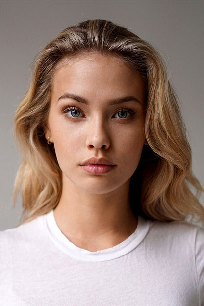 Hanna Edwinson Sexy Female Model Young Girl Poster Wall Art Print Home Wall Decor