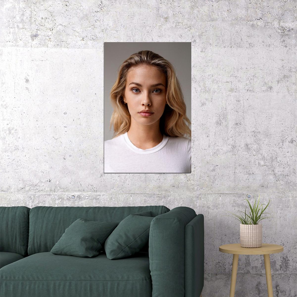 Hanna Edwinson Sexy Female Model Young Girl Poster Wall Art Print Home Wall Decor