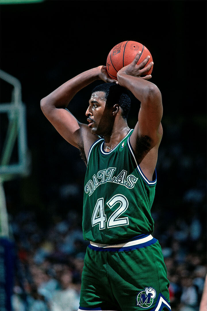 Roy Tarpley Old Basketball Player Poster Wall Art Print Home Wall Decor