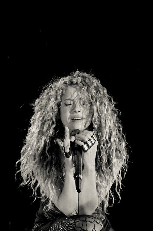 Shakira In Concert Sexy Singer Hot Poster Wall Art Print Home Wall Decor
