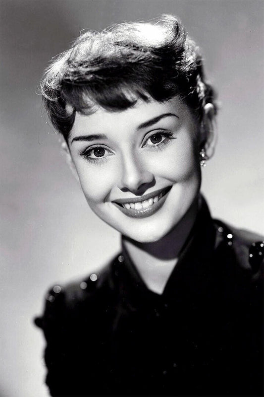 Audrey Hepburn Actress Smile Posed Poster Wall Art Print Home Wall Decor
