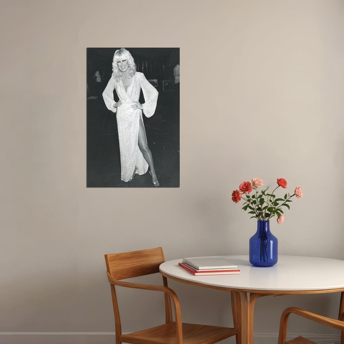 Suzanne Somers Sexy Girl Actress Hot Poster Wall Art Print Home Wall Decor