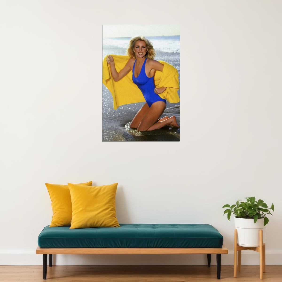Suzanne Somers Sexy Woman Actress Hot Poster Wall Art Print Home Wall Decor