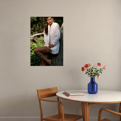 Demi Moore Actress Posed Sweet Poster Wall Art Print Home Wall Decor