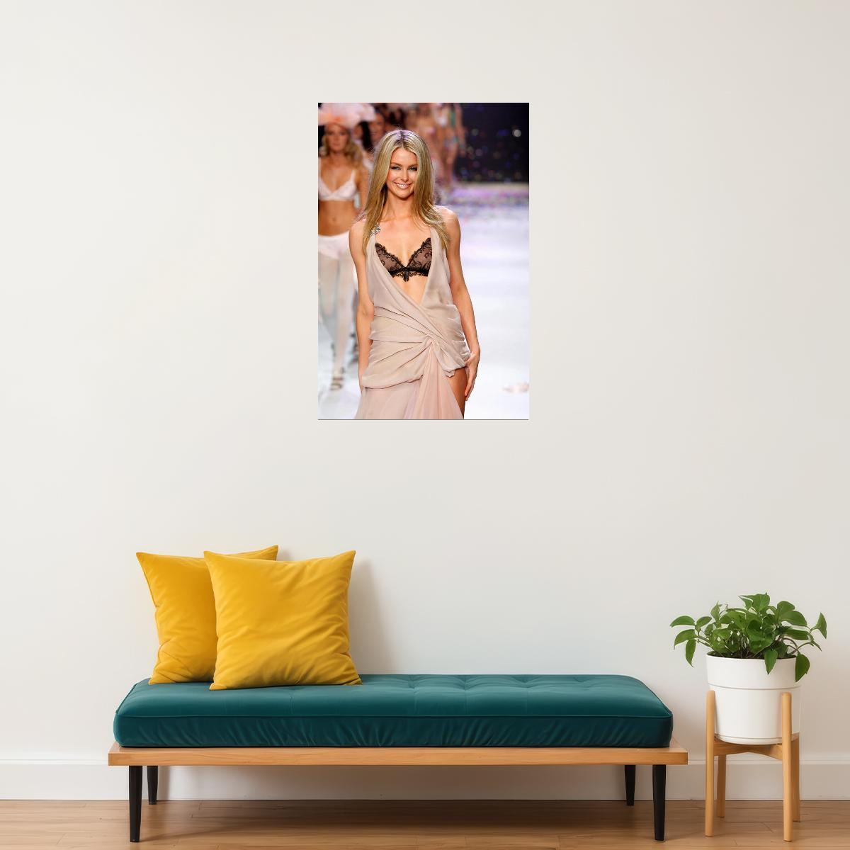 Jennifer Hawkins Sexy Woman Model Hot Poster Wall Art Print Home Wall Decor
