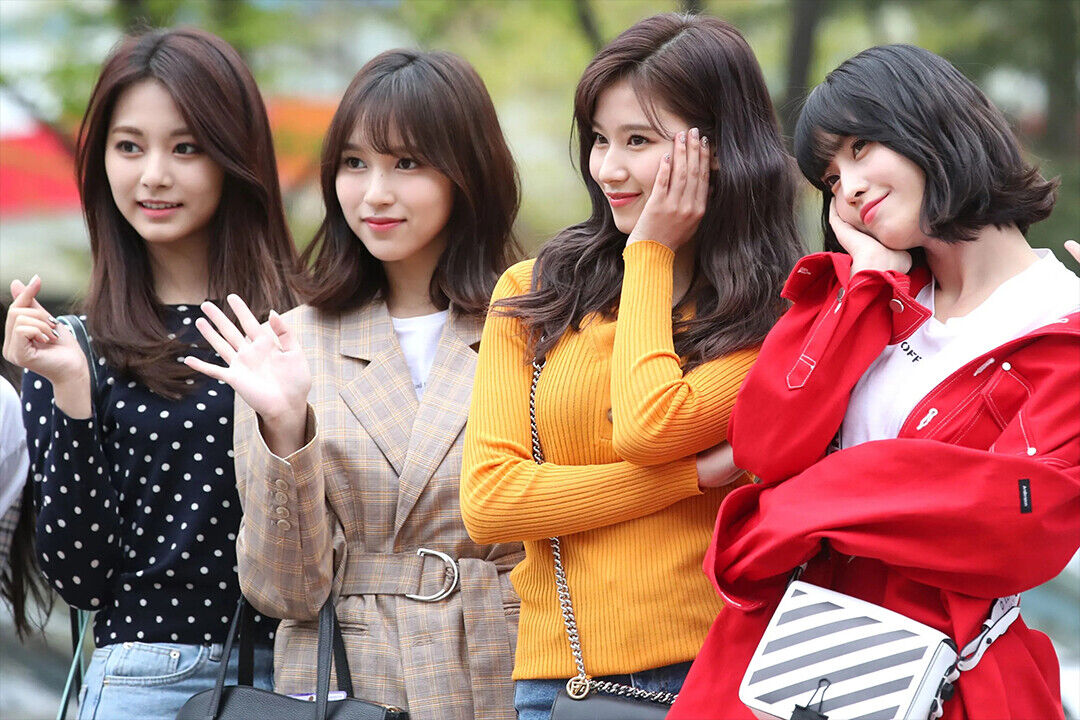 Twice Korea Idol Momo Sanatzuyu Mina Star Poster Wall Art Print Home Wall Decor