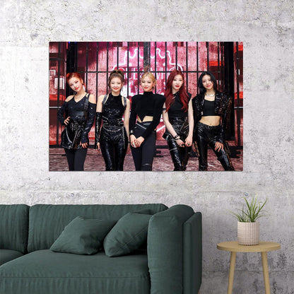 Itzy Yeji Lia Ryujin Chaeryeong Yuna Kpop Star Poster Wall Art Print Home Wall Decor