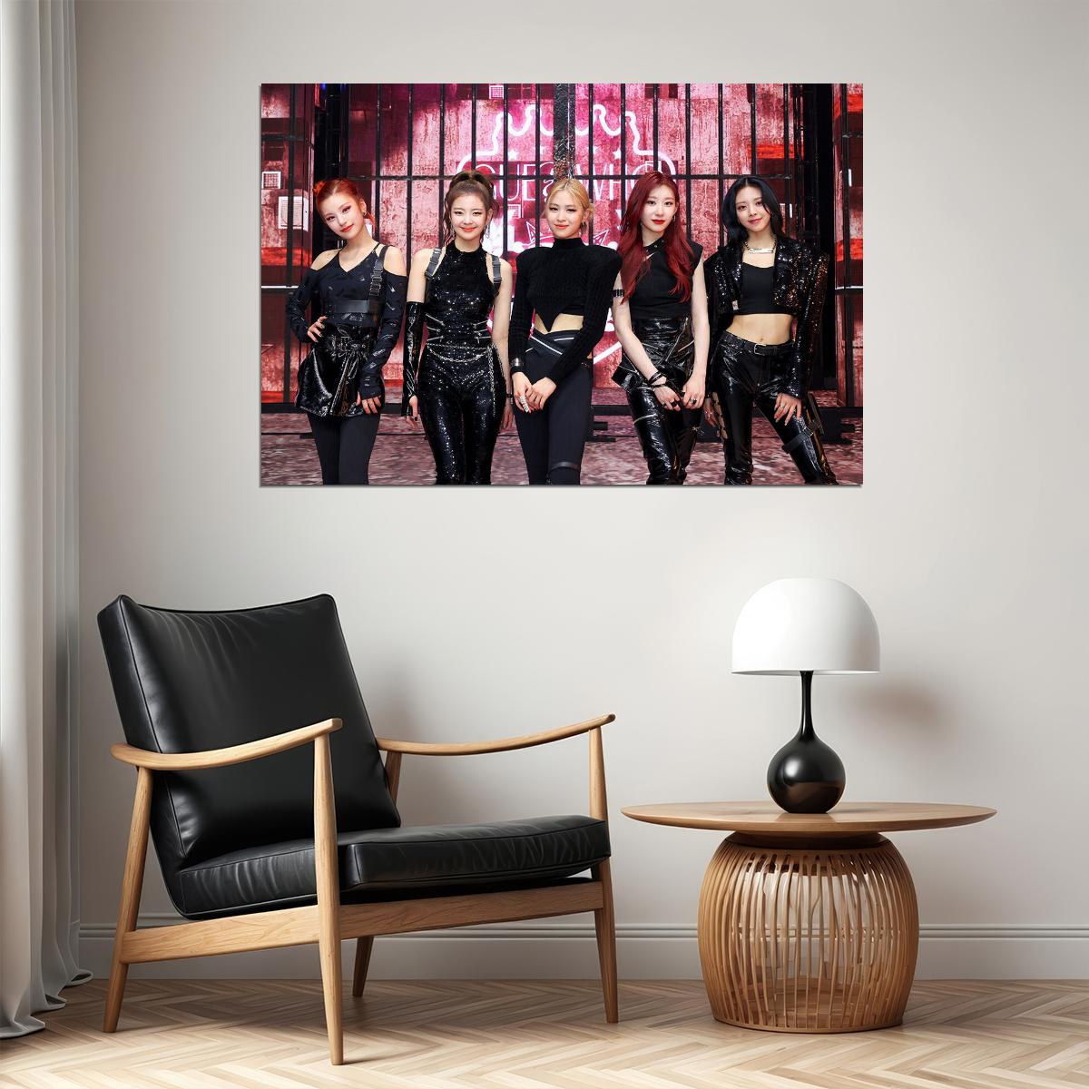 Itzy Yeji Lia Ryujin Chaeryeong Yuna Kpop Star Poster Wall Art Print Home Wall Decor