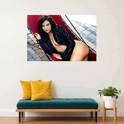 Lauren Cohan Maggie Greene Sexy Star Model Poster Wall Art Print Home Wall Decor