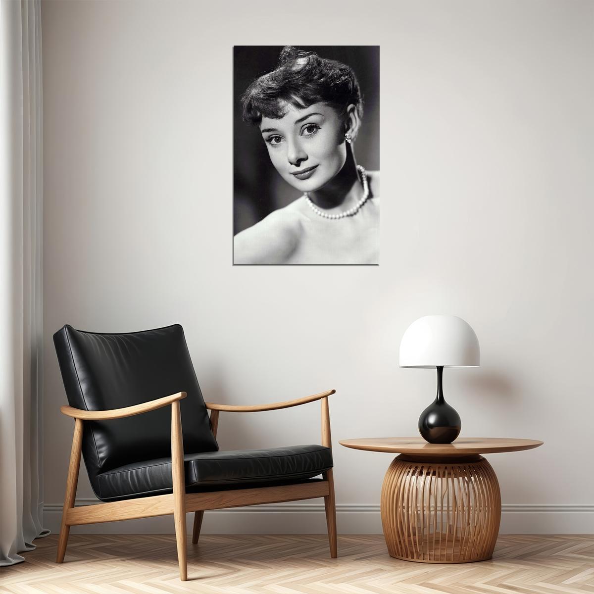 Hepburn Audrey Fashion Philanthropist Model Poster Wall Art Print Home Wall Decor