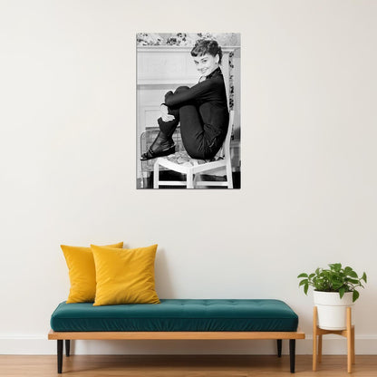 Hepburn Audrey Artist Fashion Model Actress Poster Wall Art Print Home Wall Decor