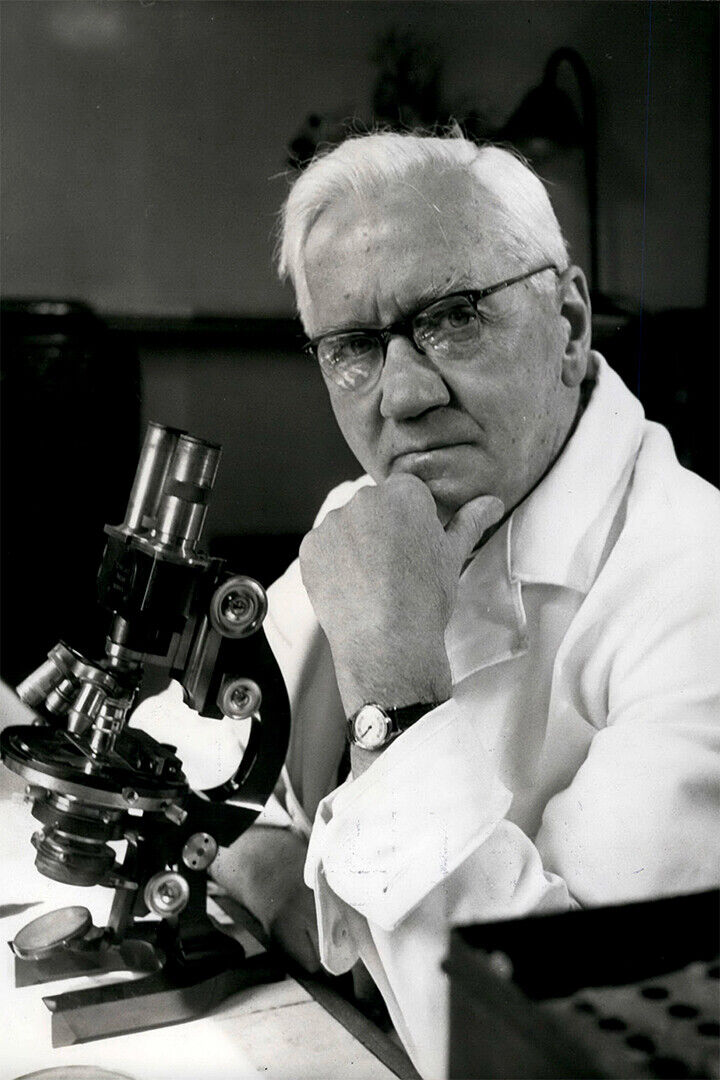 Sir Alexander Fleming Professional Biologist Poster Wall Art Print Home Wall Decor