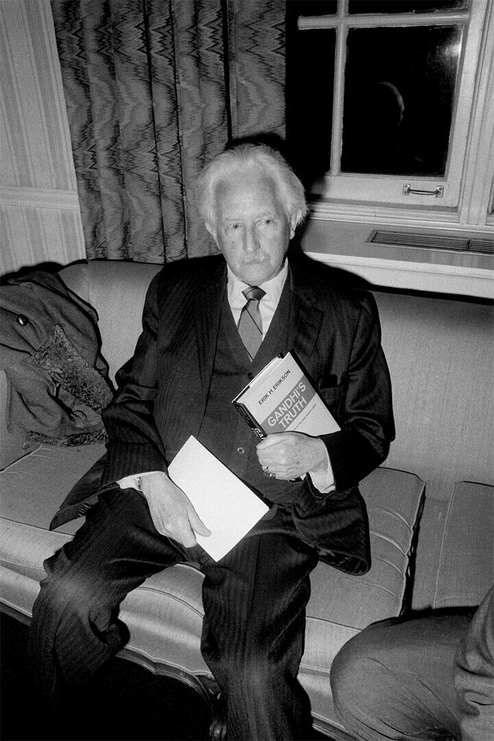 Erik Erikson Distinguished Psychoanalyst Poster Wall Art Print Home Wall Decor