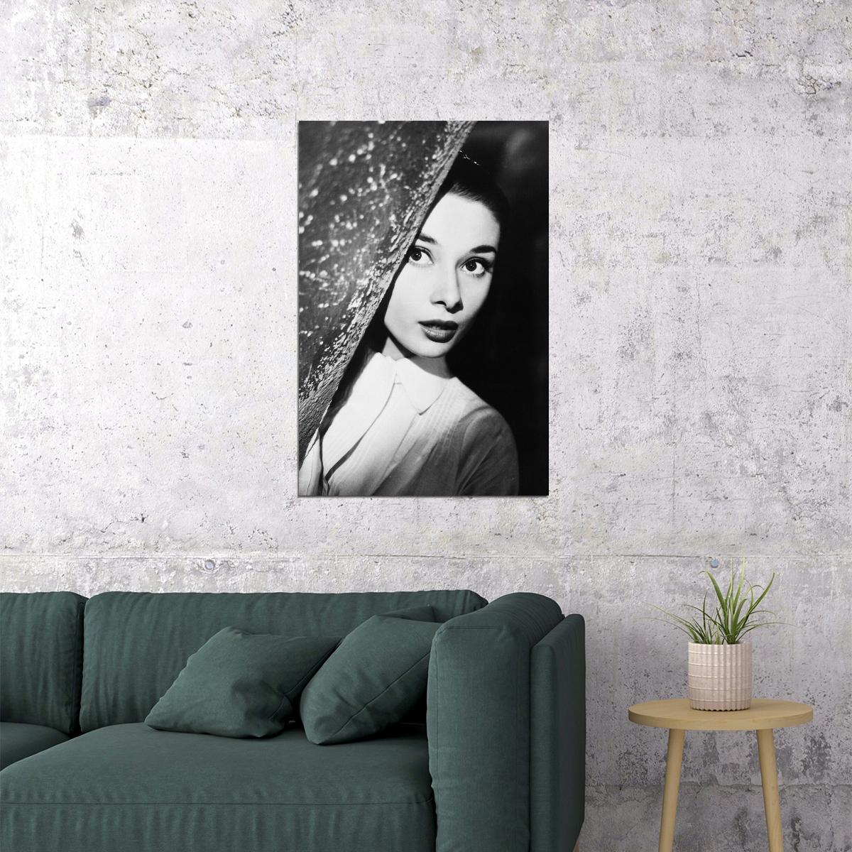 Hepburn Audrey Artist Fashion Model Actress Poster Wall Art Print Home Wall Decor
