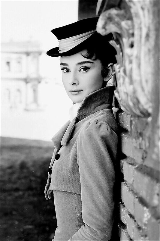 Hepburn Audrey Model Actress Fashion Poster Wall Art Print Home Wall Decor