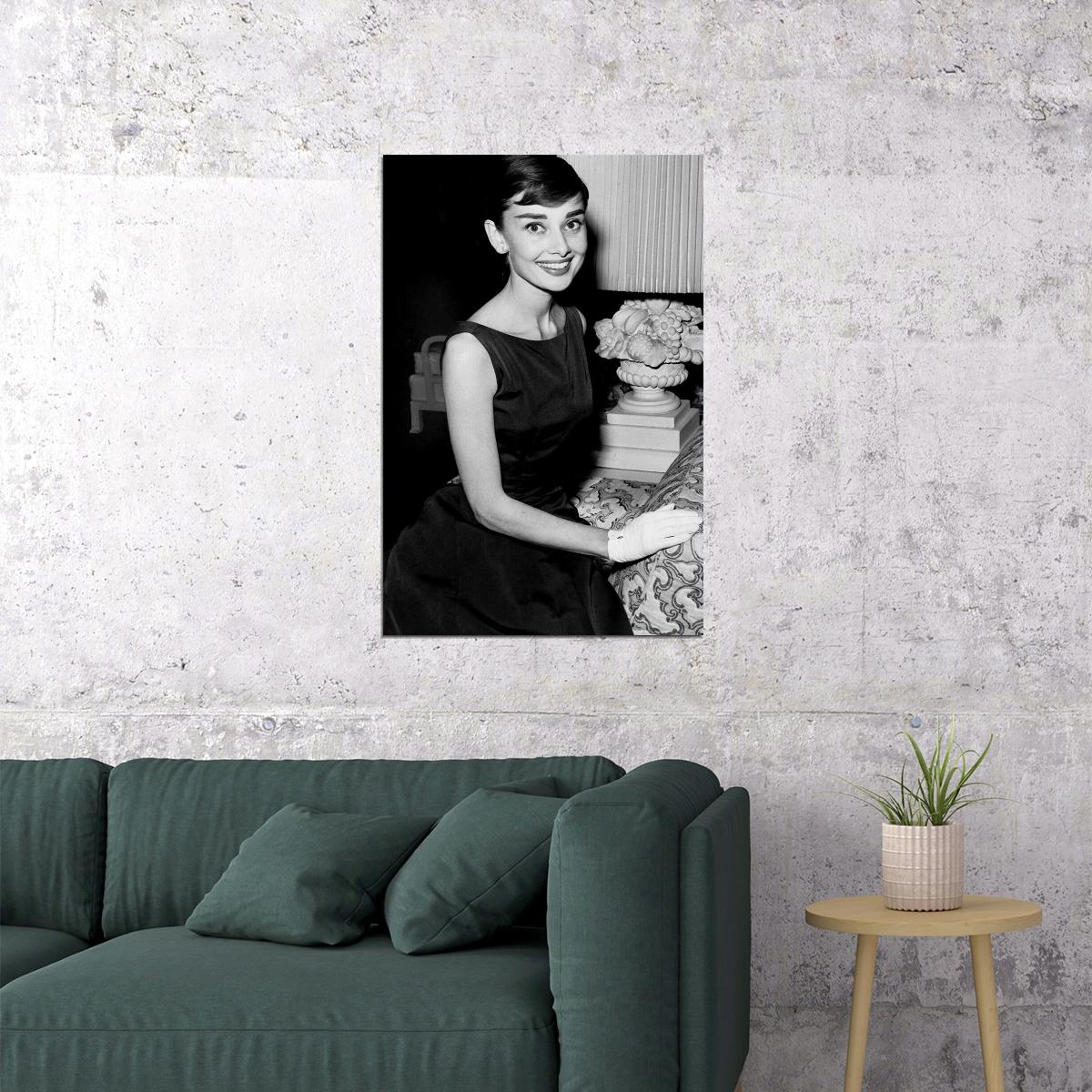Hepburn Audrey Fashion Actress Model Poster Wall Art Print Home Wall Decor