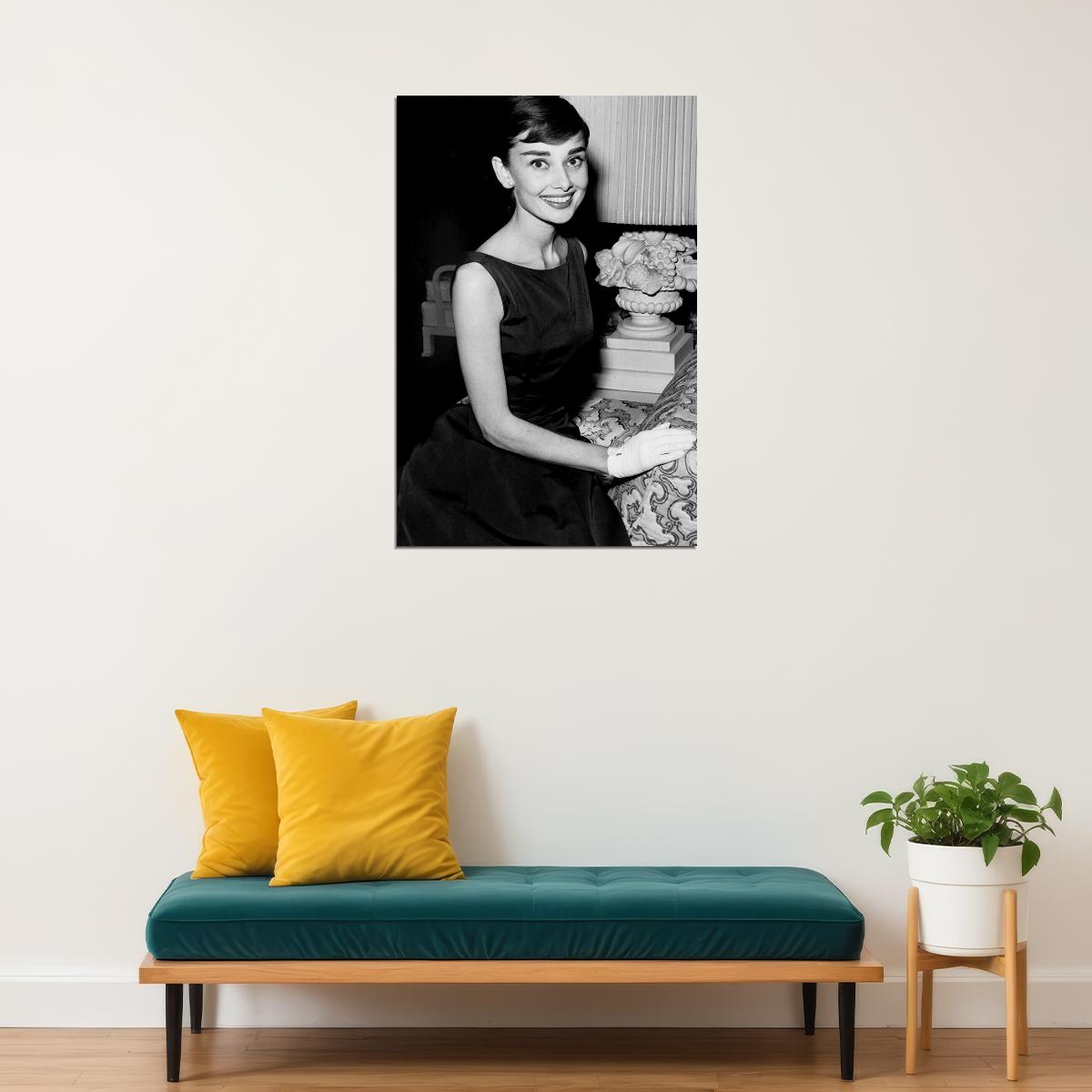 Hepburn Audrey Fashion Actress Model Poster Wall Art Print Home Wall Decor