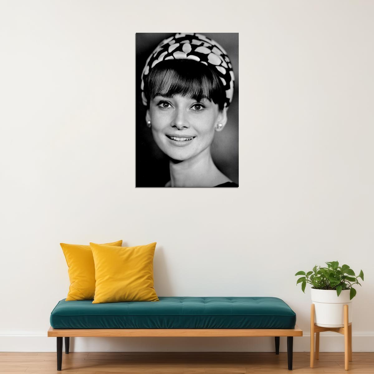Hepburn Audrey Fashion Model Poster Wall Art Print Home Wall Decor