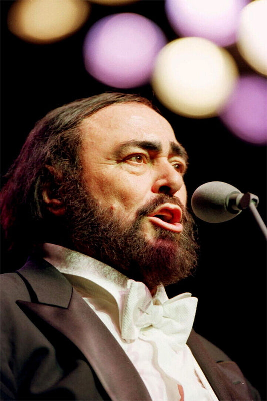 Pavarotti Warming Up Before Performance Music Poster Wall Art Print Home Wall Decor