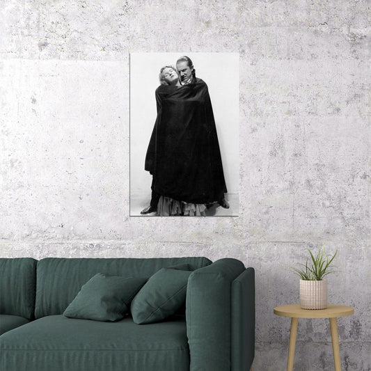 Helen Chandler And Bela Lugosi In Dracula Movie Poster Wall Art Print Home Wall Decor