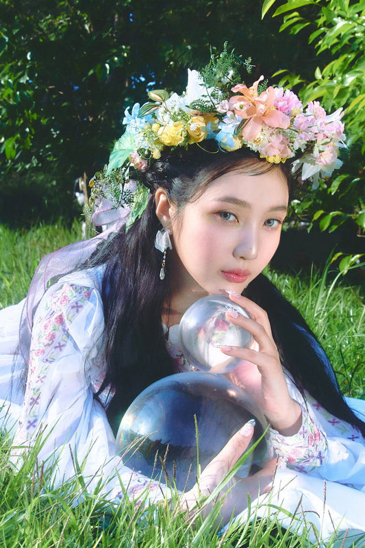 Red Velvet Joy Cosmic MV Teaser Photo K-Pop Music Poster Korean Girl Group