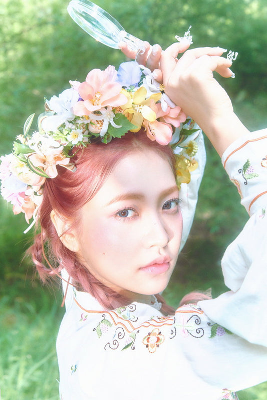 Red Velvet Yeri Cosmic MV Teaser Photo K-Pop Music Poster Korean Girl Group