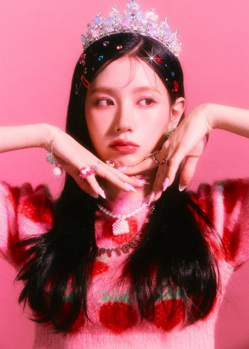 (G)I-DLE Miyeon I Feel Queencard Concept Photo K-Pop Music Poster Korean Girl Group