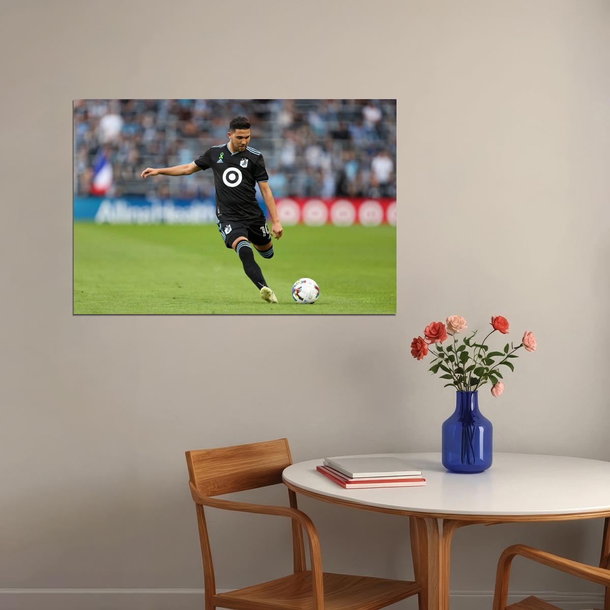 Emanuel Reynoso USA Soccer Poster Famous Football Superstar Motivational Sports Print